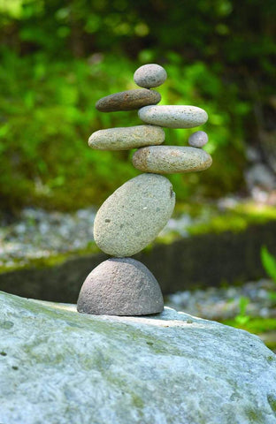 8 STONE CAIRN GARDEN STATUE - HAPPY GARDENS